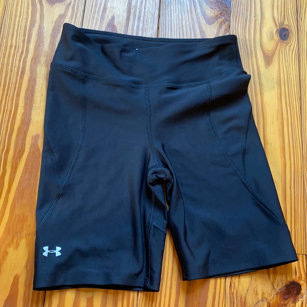 Under Armour biker shorts